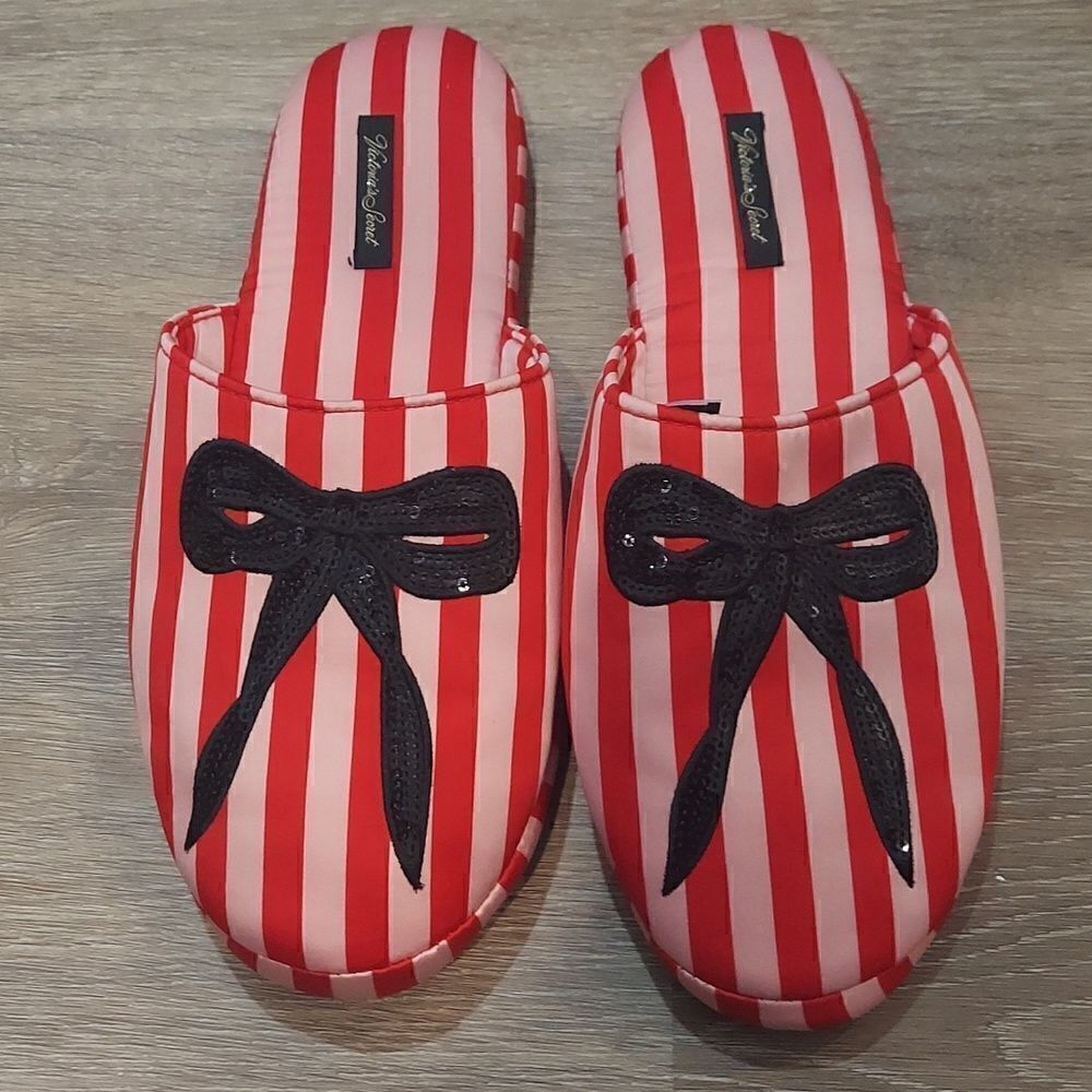 Victoria's Secret Signature Satin Stripes and Bow Slippers Sz M